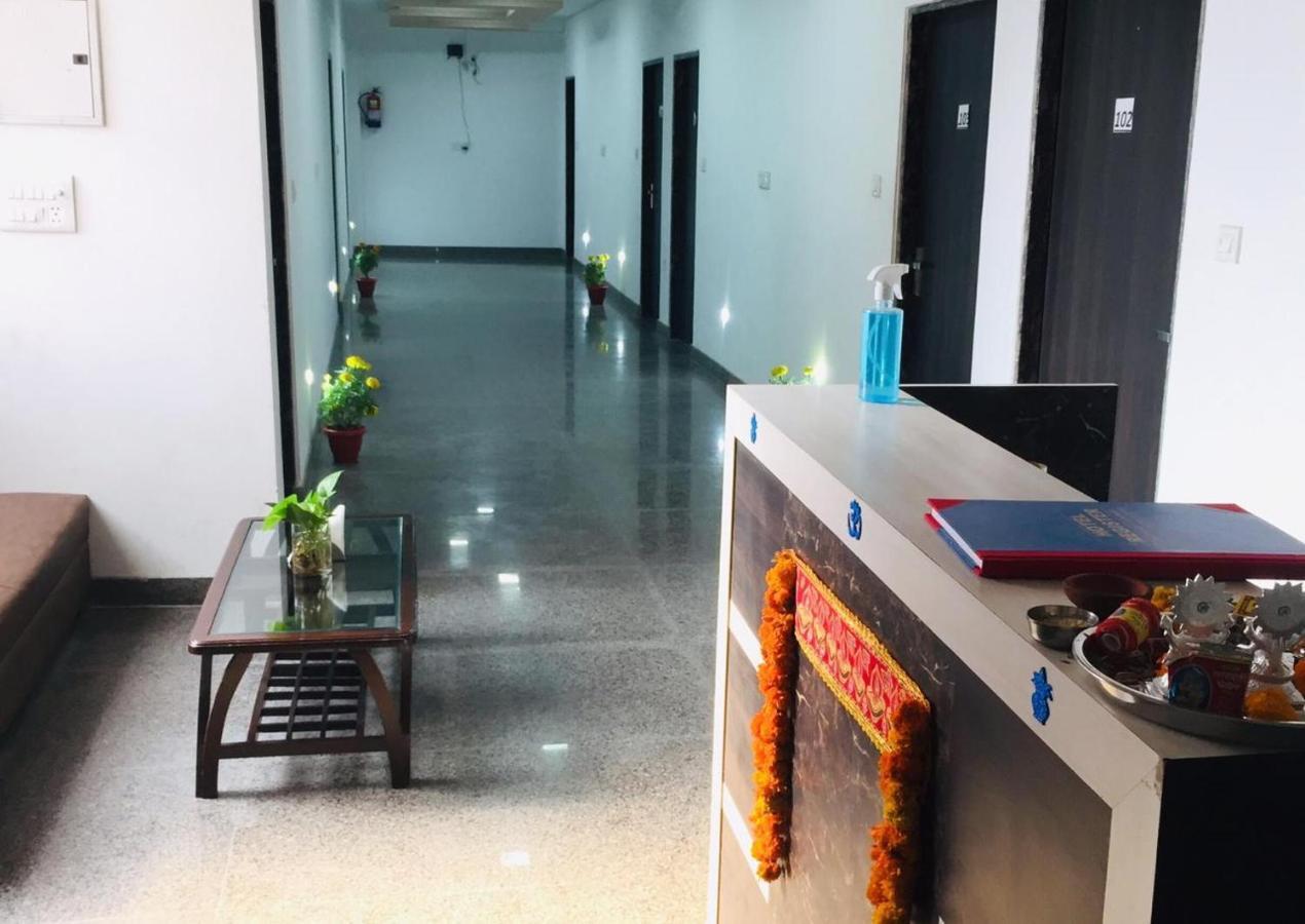 The Magnum Bed & Breakfast New Delhi Bagian luar foto
