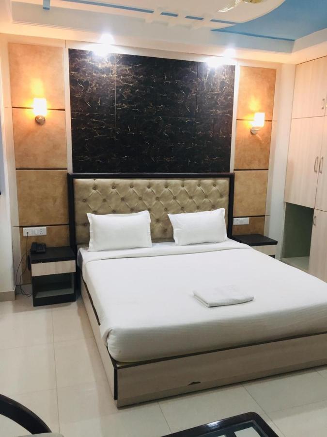 The Magnum Bed & Breakfast New Delhi Bagian luar foto