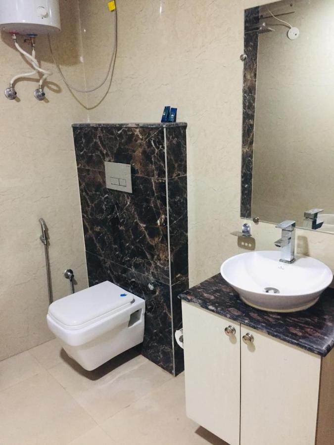 The Magnum Bed & Breakfast New Delhi Bagian luar foto
