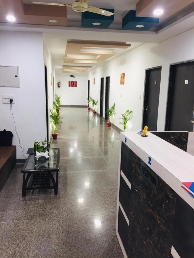 The Magnum Bed & Breakfast New Delhi Bagian luar foto